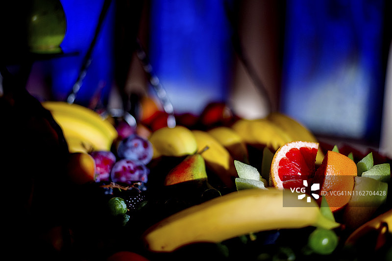 色彩斑斓的热带水果图片素材