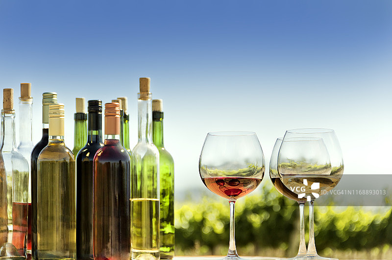 品尝红，白，rosé葡萄酒，在您的风土图片素材