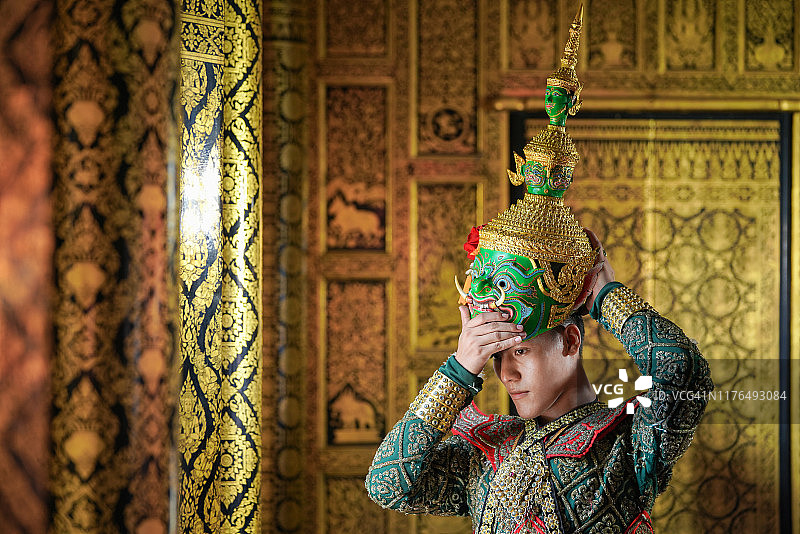 图斯-萨-甘-孔性格的舞蹈艺术在泰国的蒙面文化图片素材