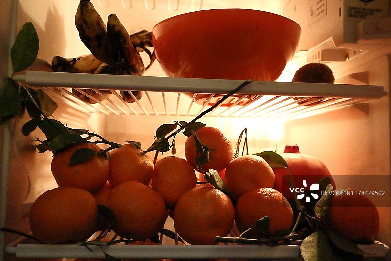 冰箱混合水果图片素材