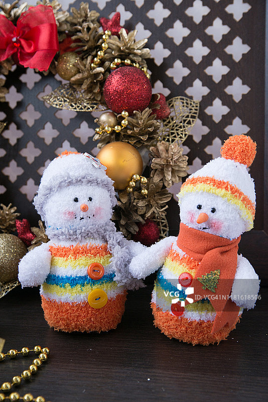 长毛绒圣诞玩具雪人图片素材