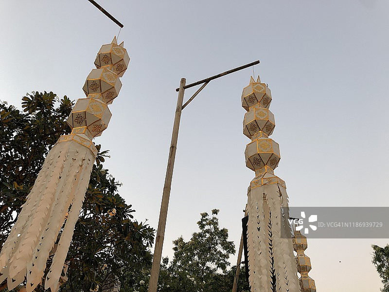 泰国清迈灯节上的灯笼。图片素材