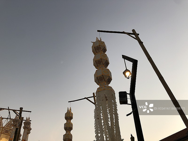 泰国清迈灯节上的灯笼。图片素材