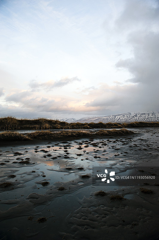 冰岛北部的绍达克库尔海岸线图片素材
