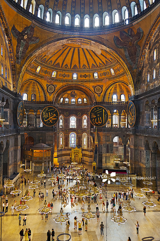 圣索菲亚大教堂内部在土耳其伊斯坦布尔图片素材