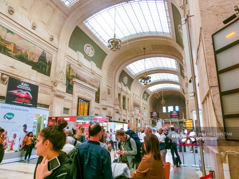 米兰中央车站内景。图片素材