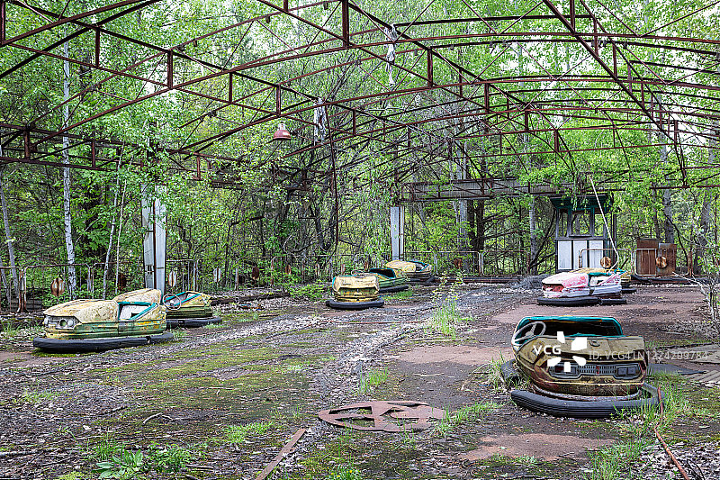 普里皮亚季废弃的游乐园，切尔诺贝利禁区图片素材