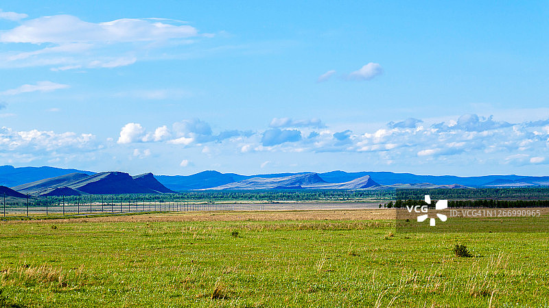哈卡西亚草原的阴天。图片素材