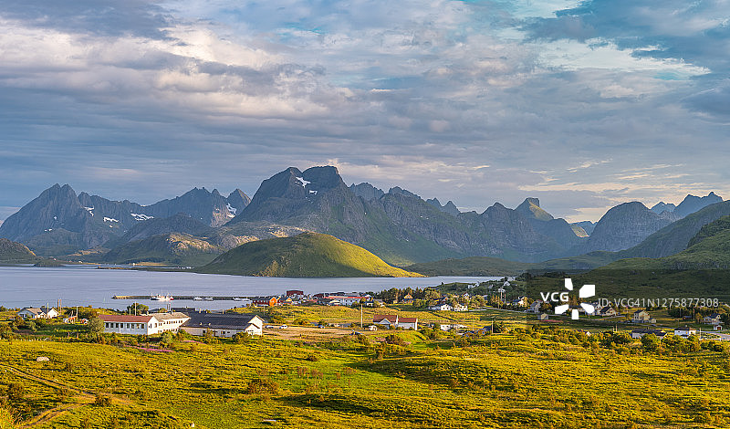 美丽的挪威自然和峡湾图片素材