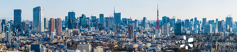 东京鸟瞰图的港区拥挤的摩天大楼的城市景观日本图片素材