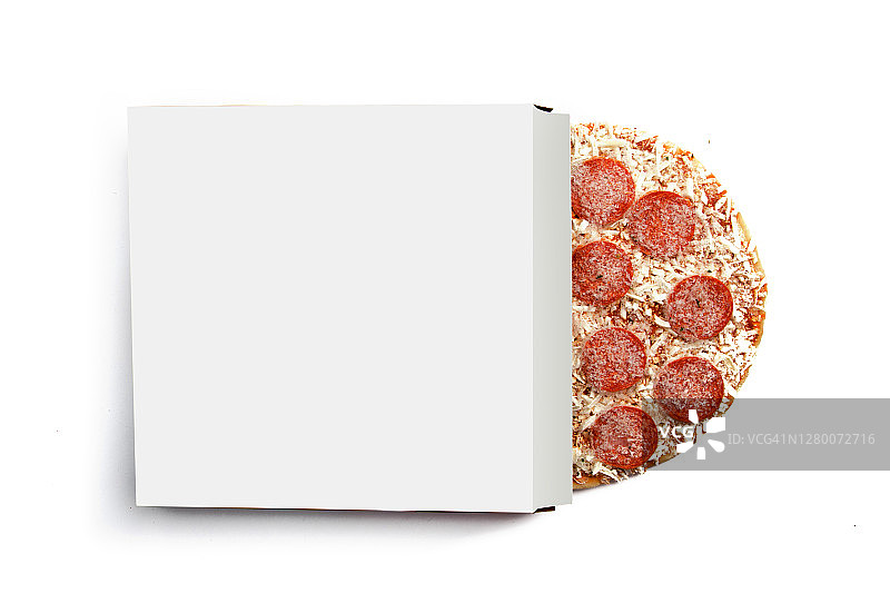 俯视图一盒冷冻意大利辣香肠披萨打开显示披萨图片素材