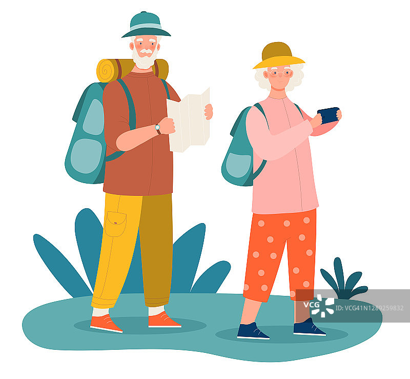 老年夫妇徒步旅行或背包旅行图片素材