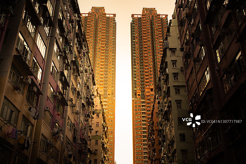 中国香港拥挤的公寓大楼图片素材