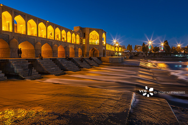 Khaju桥，伊朗伊斯法罕的中世纪纪念碑图片素材