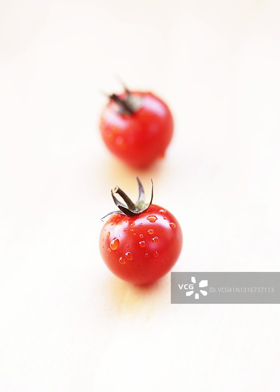 水滴樱桃番茄图片素材