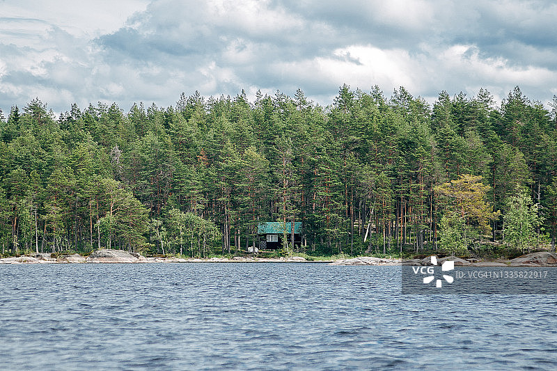 夏天的瑞典湖泊图片素材