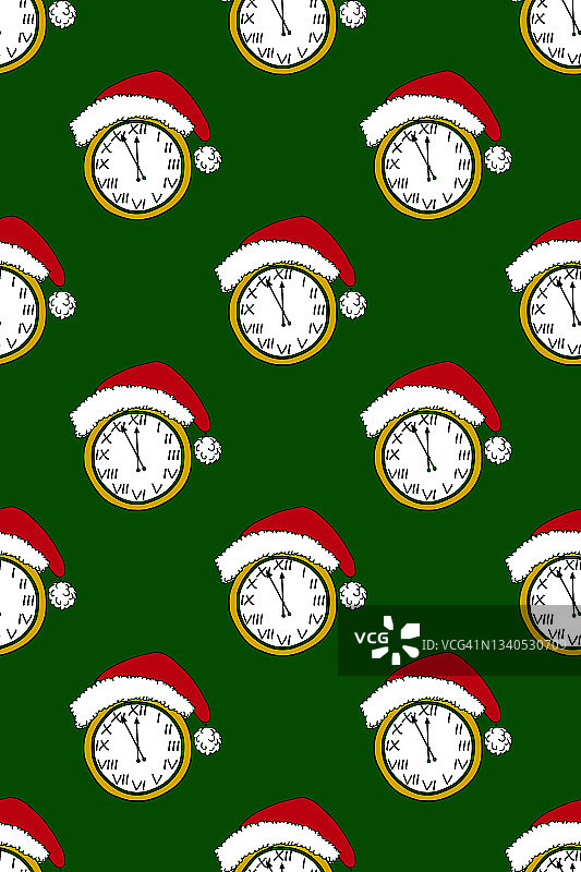 这款复古手表的表盘设定在除夕的12点。圣诞钟上戴着圣诞老人的帽子或帽子，背景是绿色的。分针是在新年前五分钟设置的。无缝模式。节日包装纸模板。图片素材
