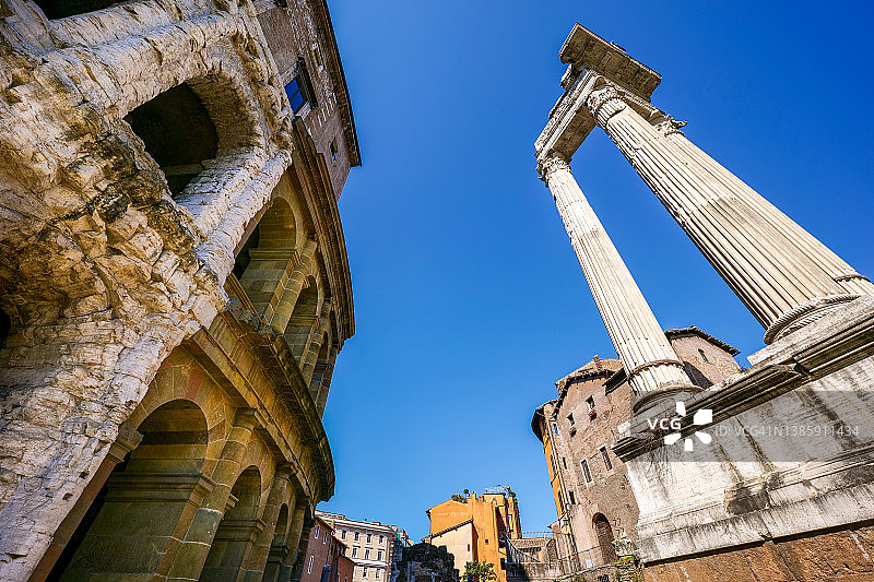 雄伟的考古区马塞勒斯剧院在古罗马的中心图片素材