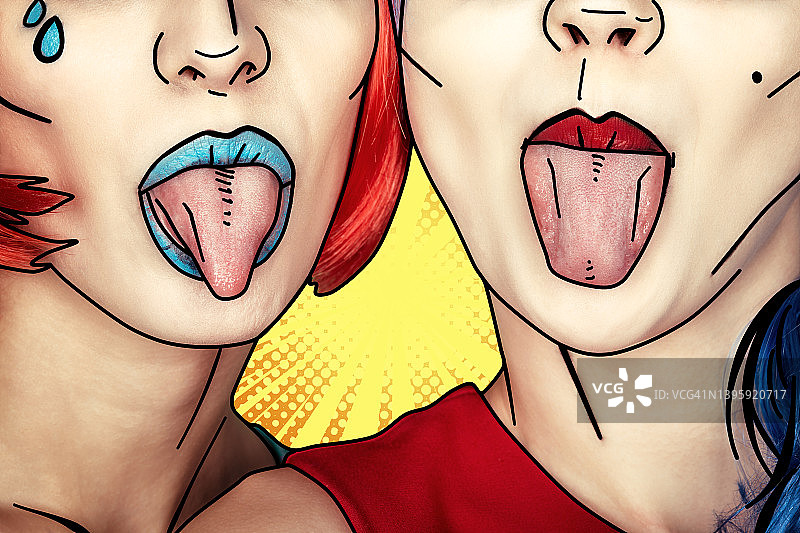 女性戴着红色和蓝色的假发。女孩们互相吐舌头图片素材