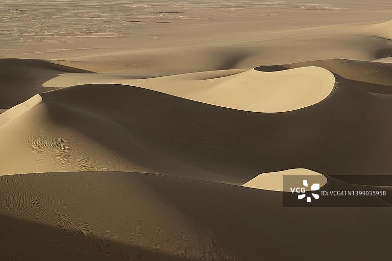 沙丘，加德·德·达克图尔，靠近埃及的绿洲图片素材