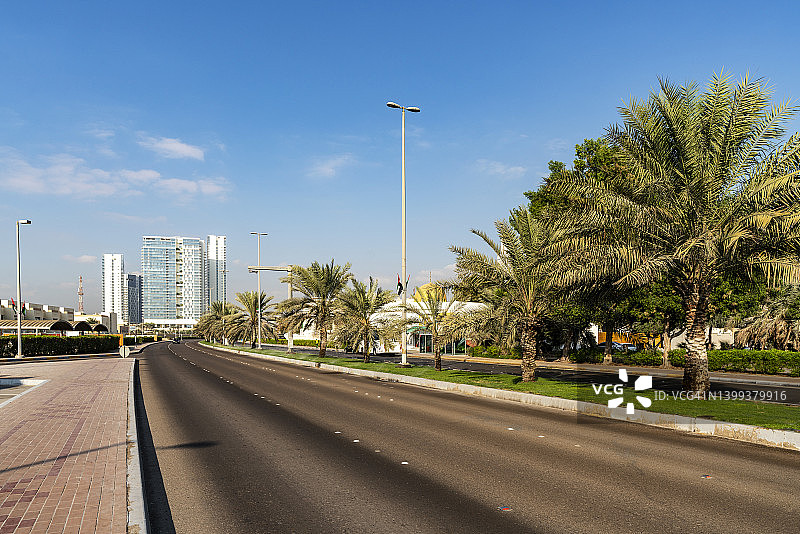 阿拉伯联合酋长国迪拜的公路交通图片素材