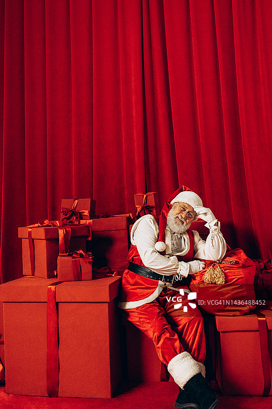 快乐，真实，有趣的圣诞老人图片素材