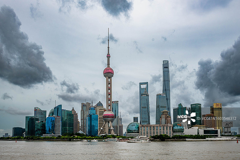 上海天际线全景图片素材