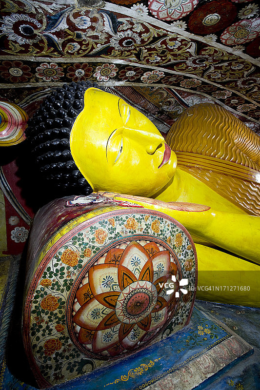 斯里兰卡坦加拉的穆基利加拉寺佛像图片素材