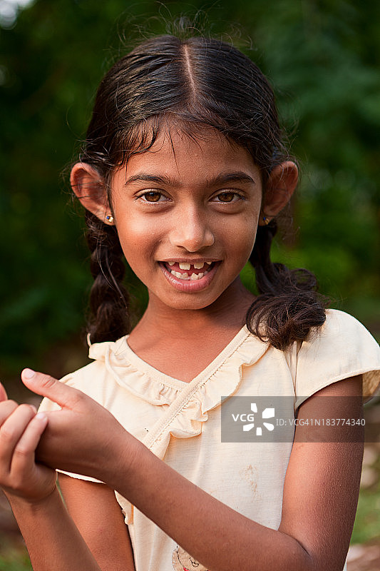 斯里兰卡小女孩的肖像图片素材