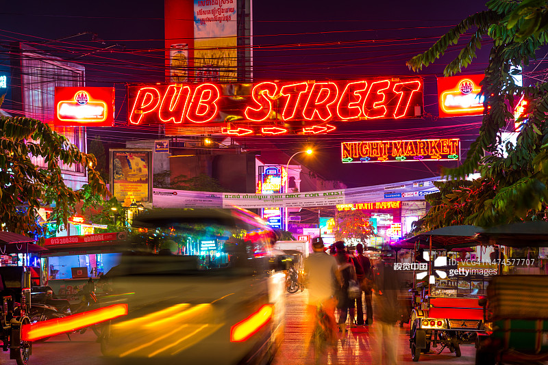 柬埔寨暹粒市中心的酒吧街图片素材