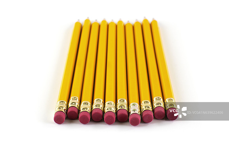 杰出的领导，个性鲜明的黄色铅笔图片素材