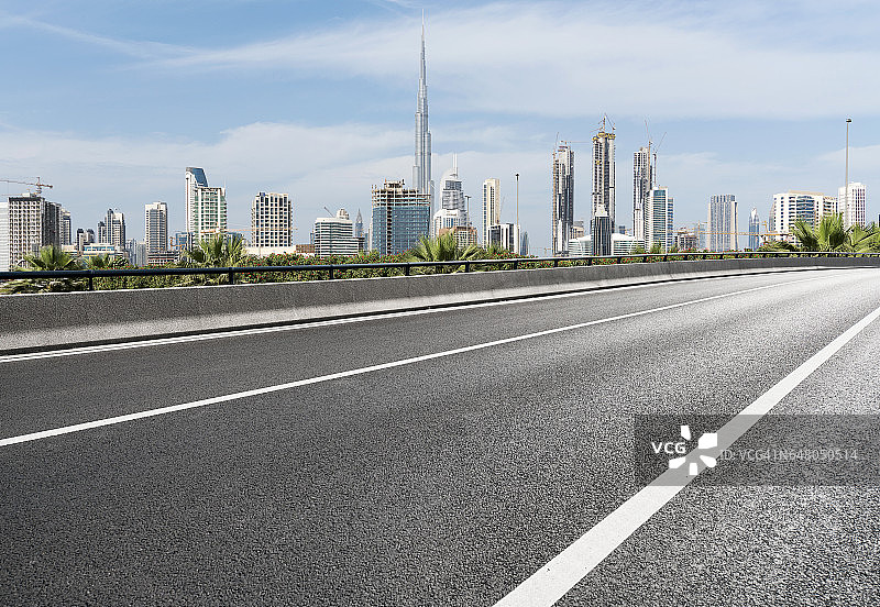 迪拜的城市道路图片素材