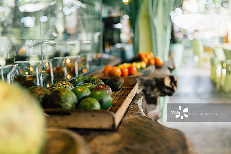巴厘岛餐厅的有机素食自助餐图片素材