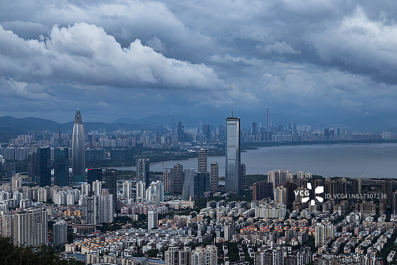深圳下雨的城市图片素材