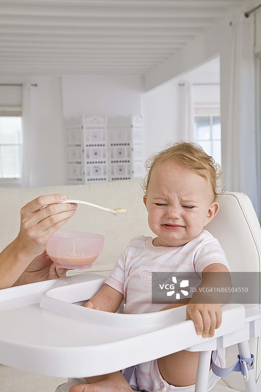 宝宝拒绝食物图片素材