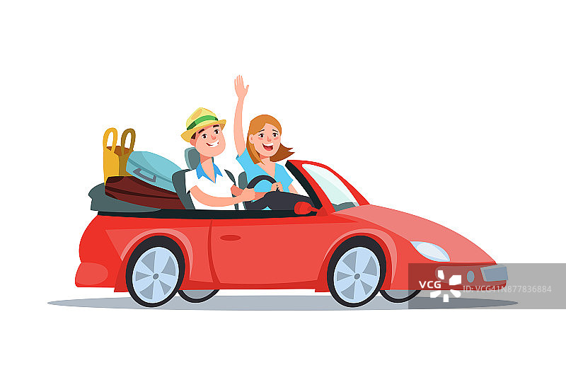 快乐的年轻夫妇坐在一辆红色的车里度假图片素材