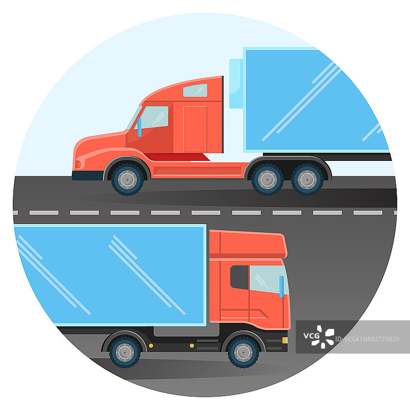 柴油卡车在两线公路的内圈上行驶图片素材