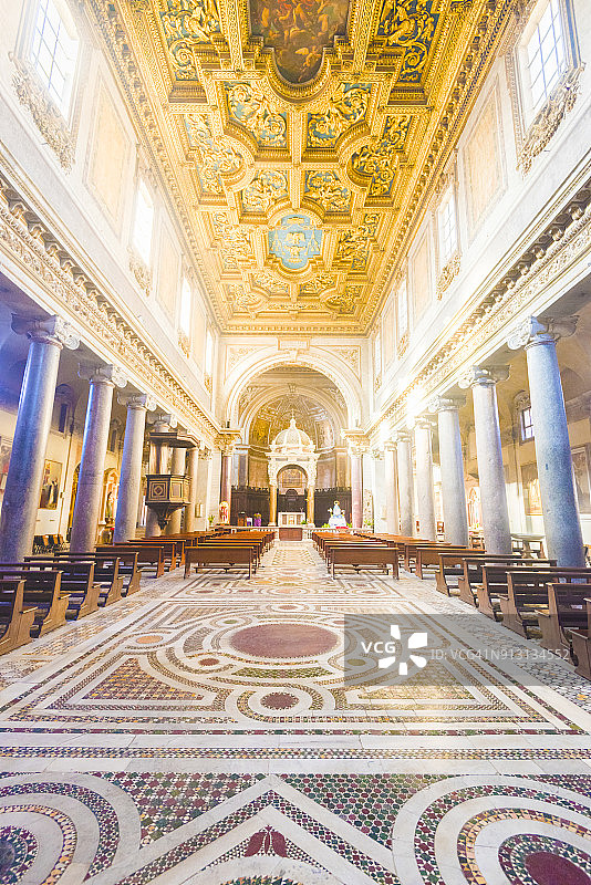 意大利罗马特拉斯特维尔的圣克里克索诺教堂图片素材