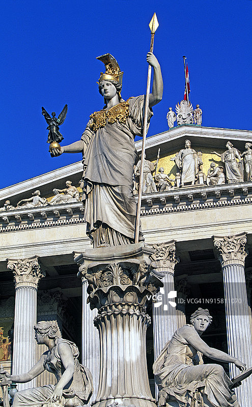 奥地利国会前的雅典娜雕像图片素材