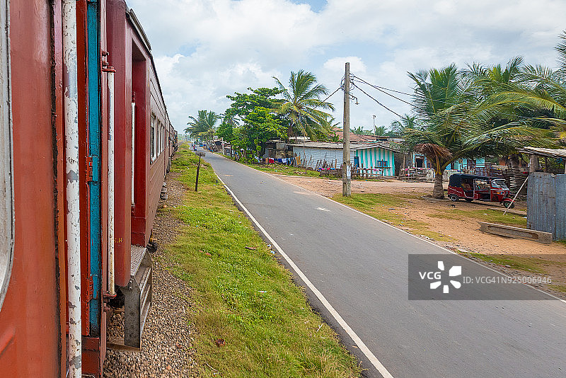 从科伦坡到斯里兰卡加勒的火车图片素材