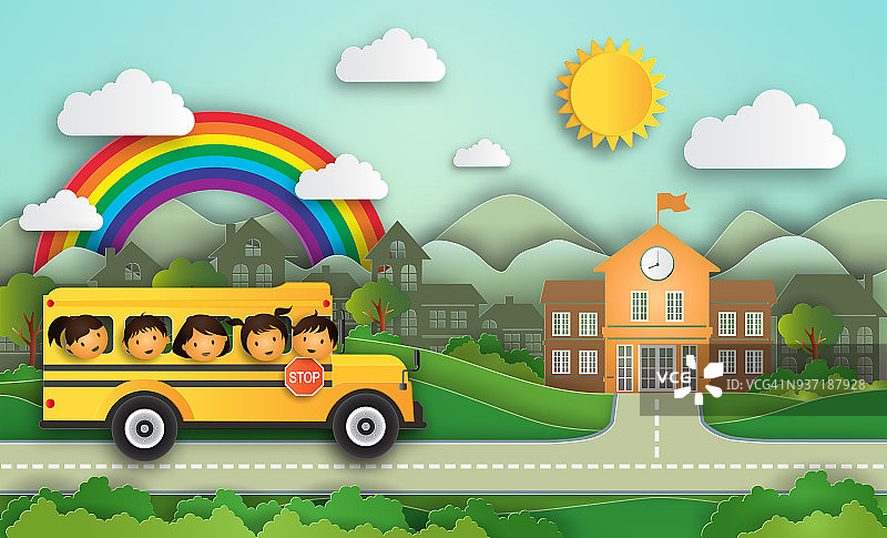 2018年度插画教育理念欢迎回到学校!有可爱孩子的校车。兴高采烈的孩子们进入高等教育。矢量纸艺术和工艺风格图片素材