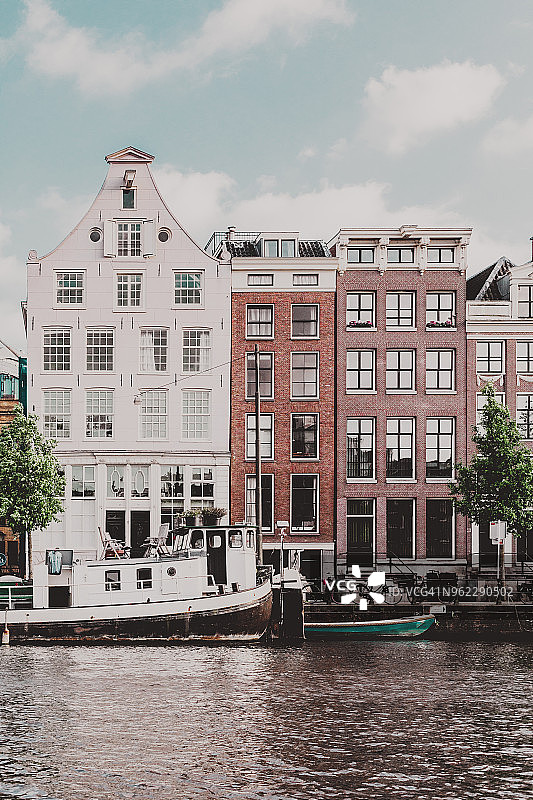 阿姆斯特丹市中心的典型荷兰住宅图片素材