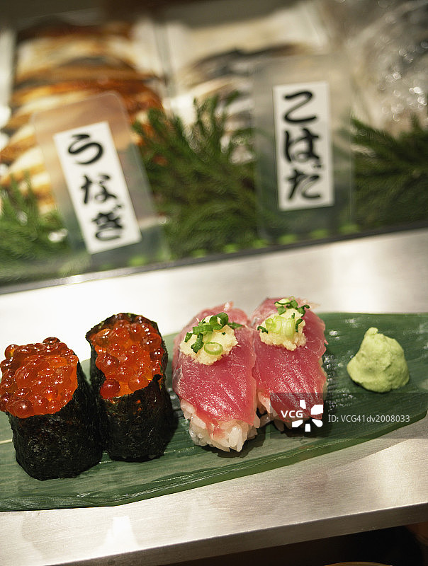 寿司和芥末寿司吧，东京，日本图片素材