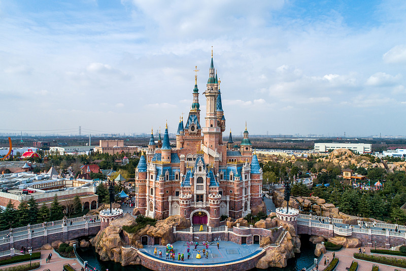 航拍 上海迪士尼乐园 奇幻童话城堡图片下载