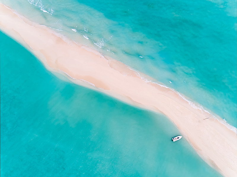 印度洋马尔代夫拖尾沙滩航拍正上方视角图片素材