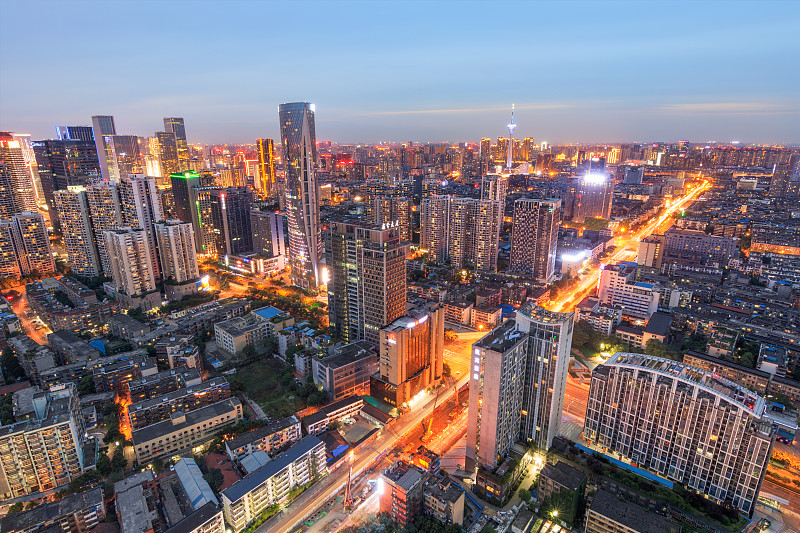 成都市一座欣欣升起的城市，这两年，蓉城可能更好了吧图片素材