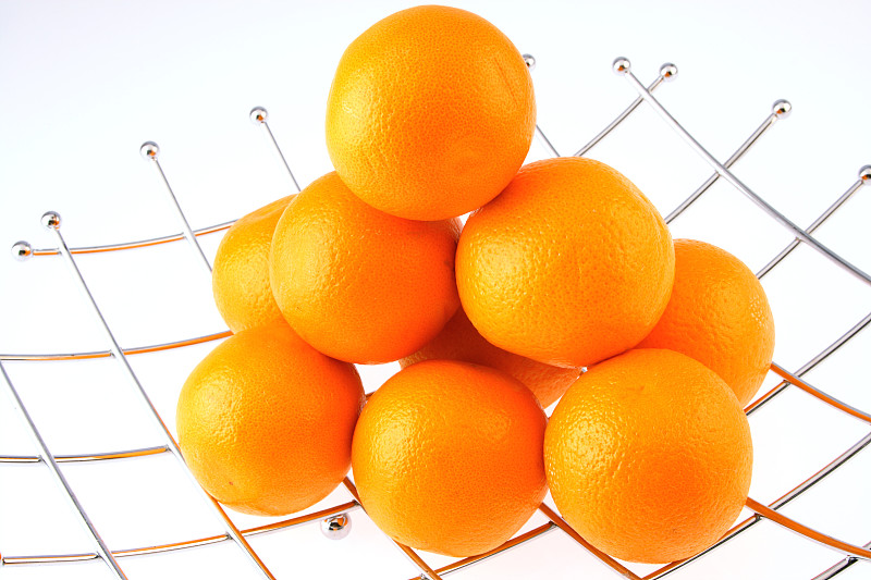 托盘上的橙子是工作室拍摄的图片下载
