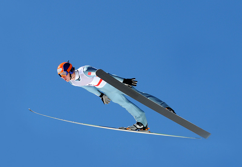 跳台滑雪飞图片下载