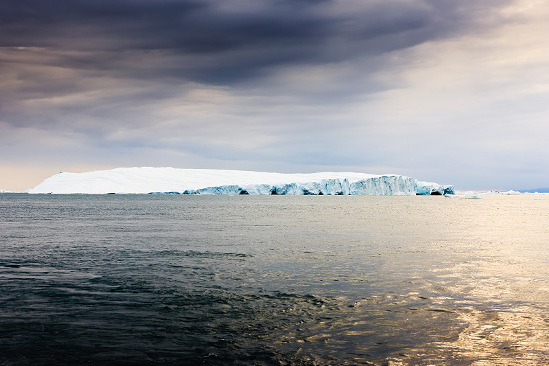 北极冰山格陵兰岛图片下载