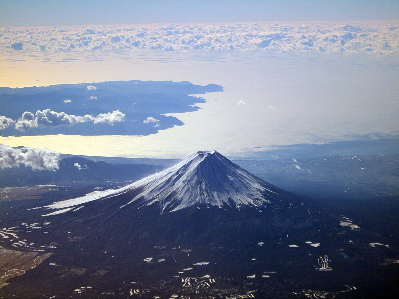 冬季的富士山，世界遗产图片下载